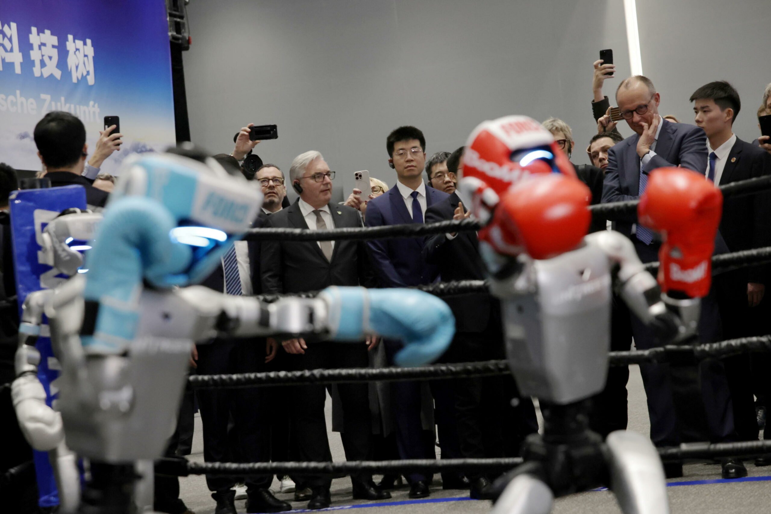 Merz fa pressione sulla Cina per concorrenza commerciale “equa”