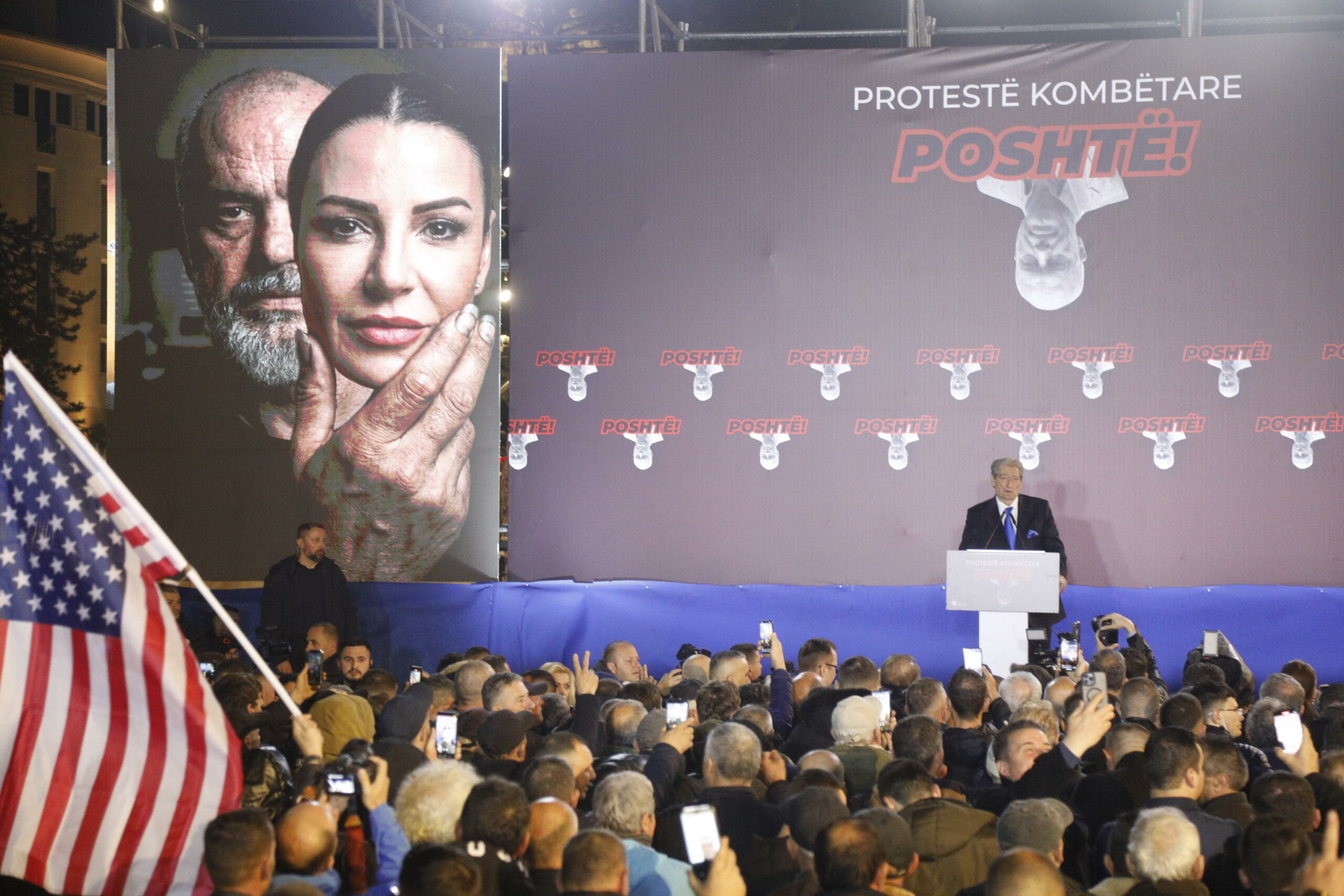 Albania: premier licenzia la sua vice mentre indagini sulla corruzione si intensificano