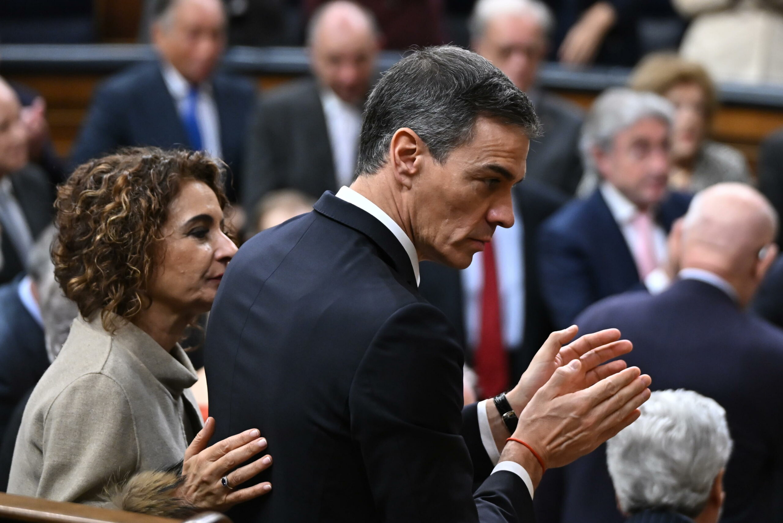 Spagna sfida minacce di Trump sulla sua posizione sulla guerra all’Iran e afferma che “non sarà vassalla”