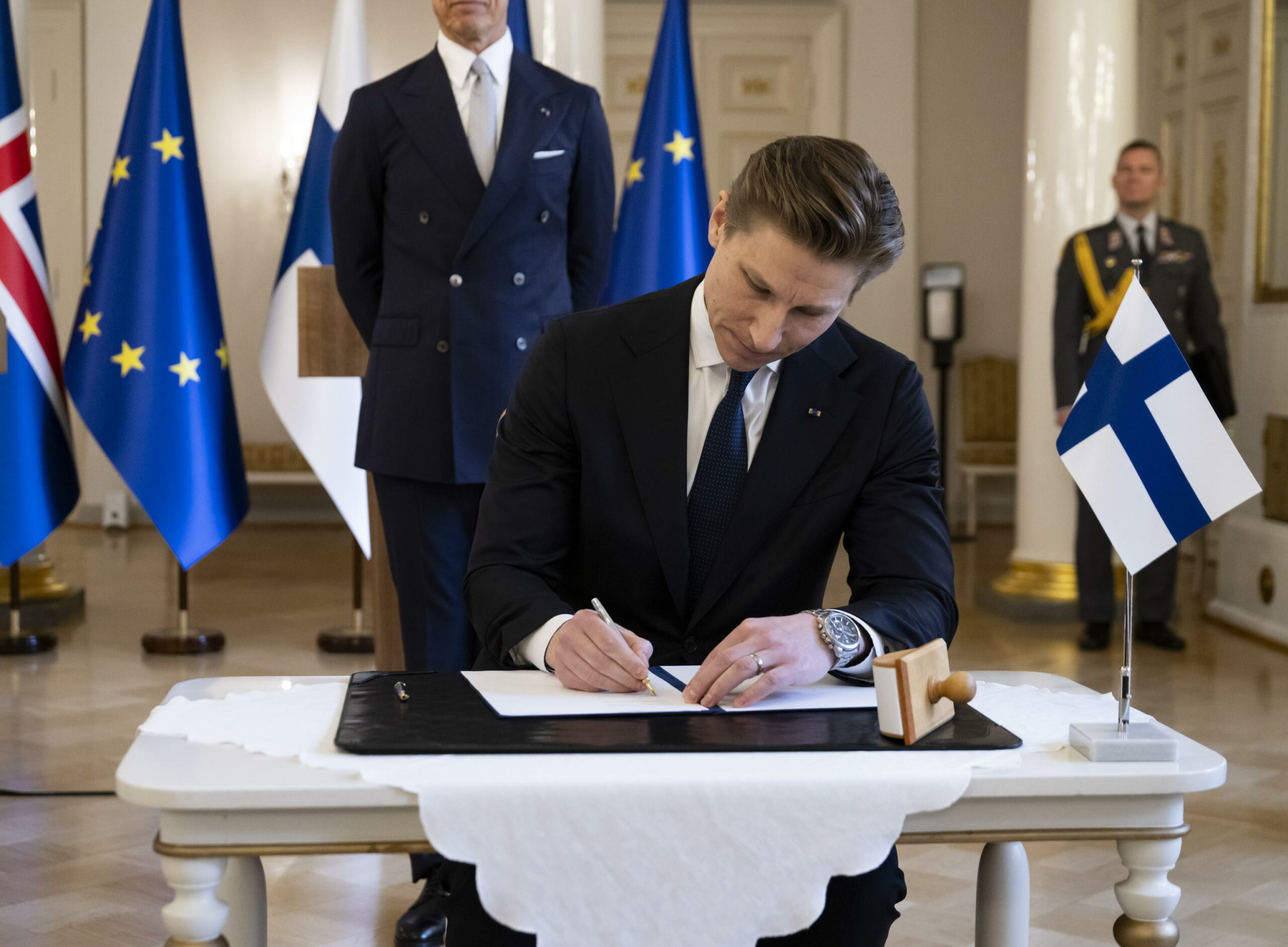 Finlandia consentirà importazione di armi nucleari