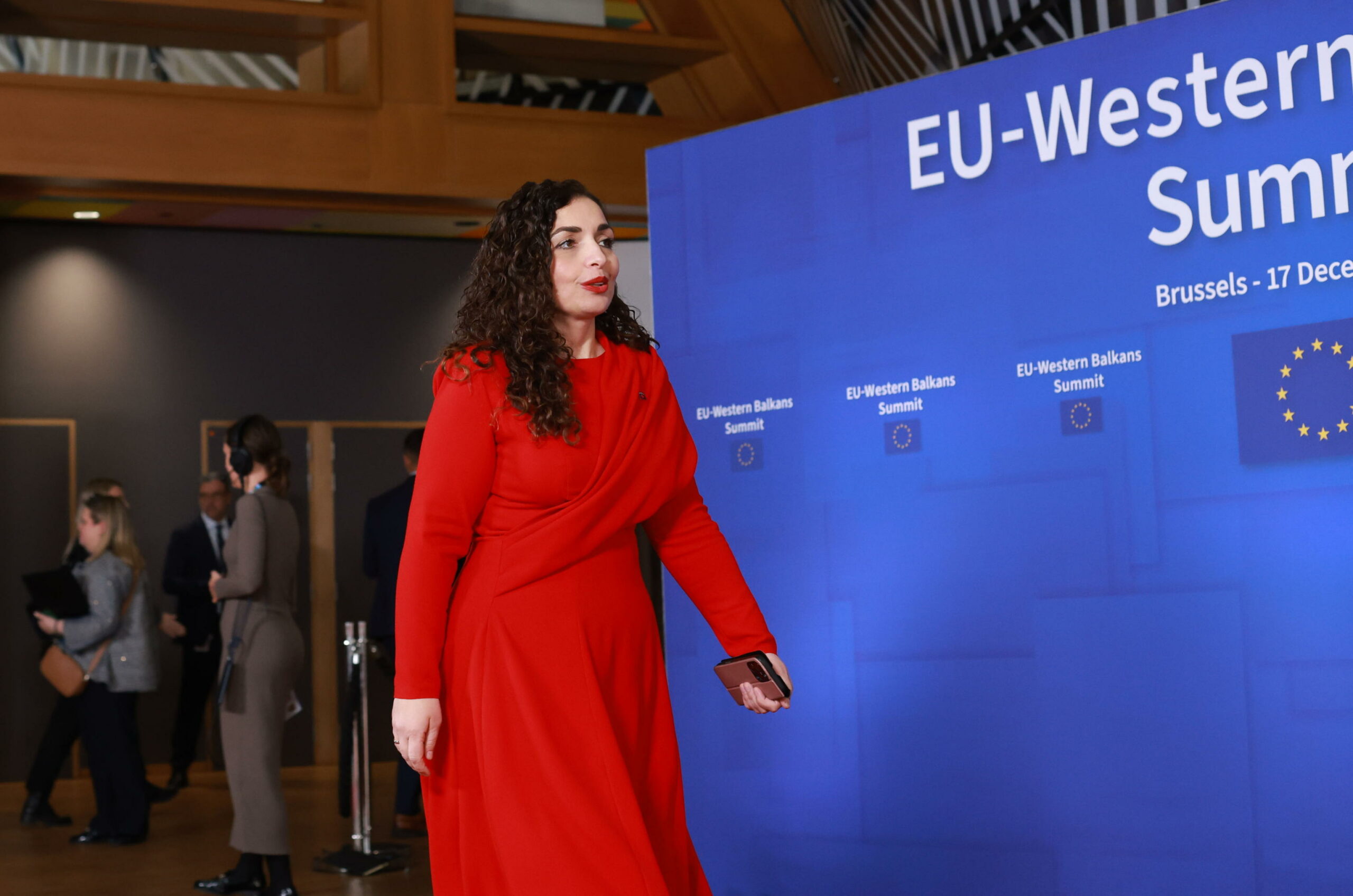 Kosovo torna a elezioni dopo fallimento delle presidenziali