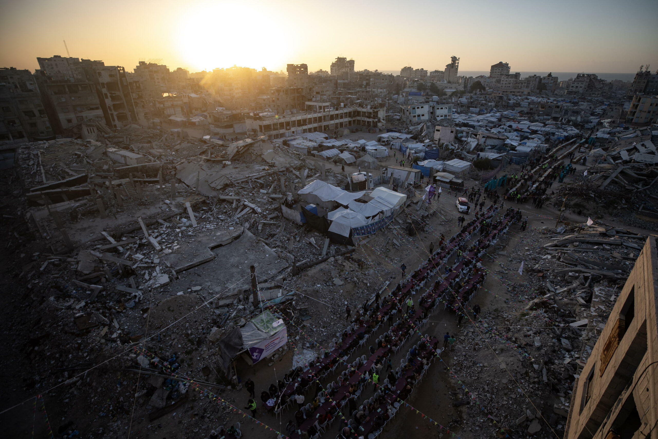 Reuters: “Negoziati su Gaza sospesi dall’inizio della guerra in Iran”