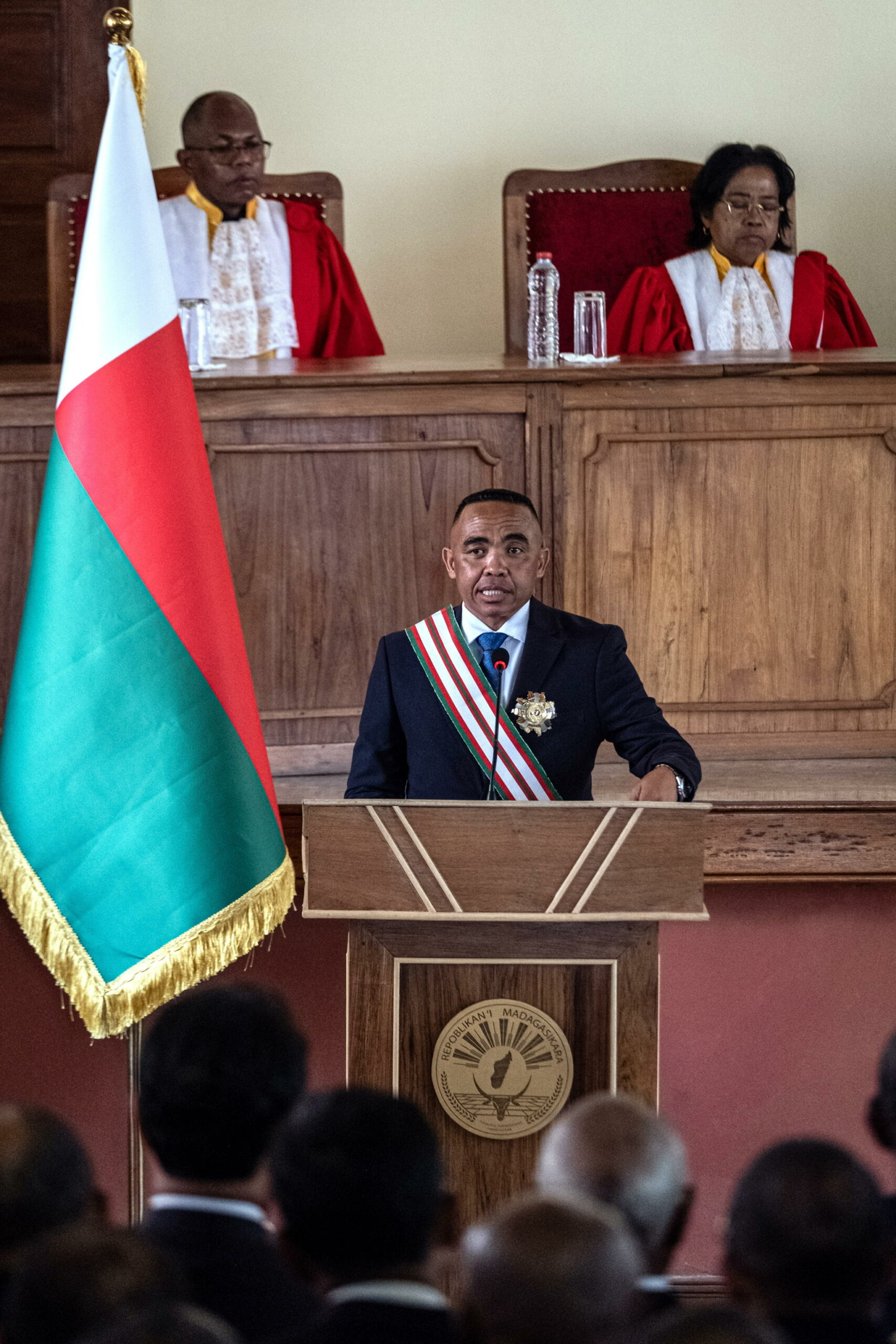Madagascar: presidente ad interim scioglie governo e destituisce il premier