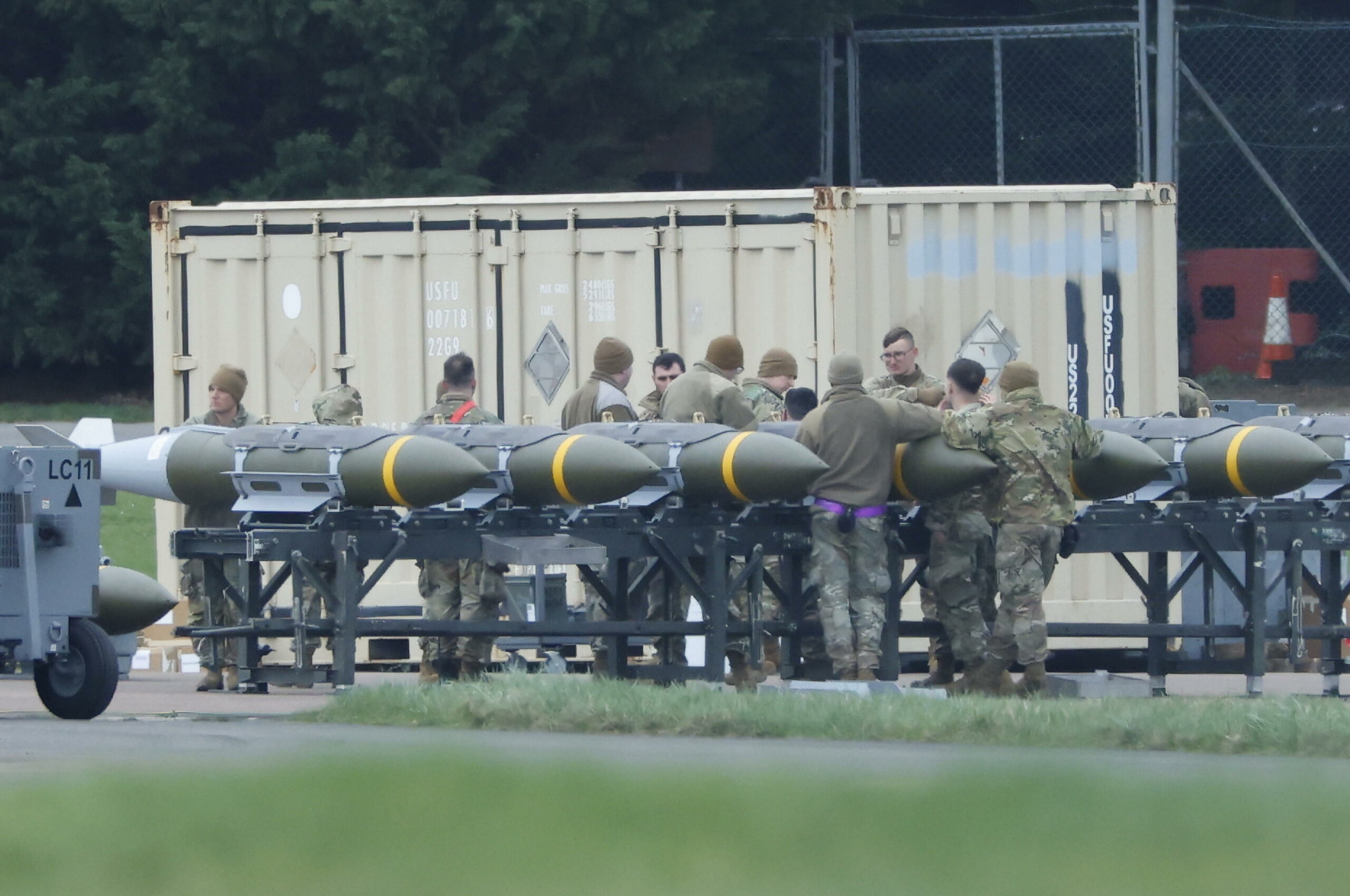 Democratici USA denunciano mancanza di giustificazioni per guerra in Iran