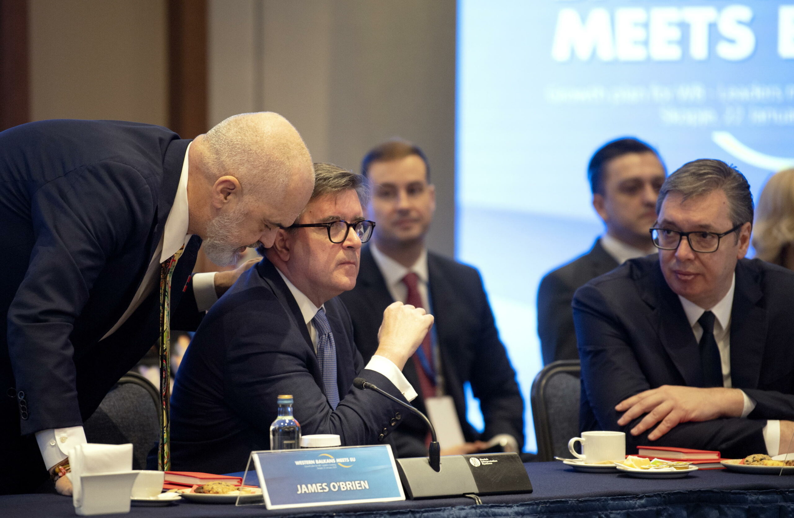 Serbia e Albania chiedono processo accelerato per integrazione a UE senza diritto di veto