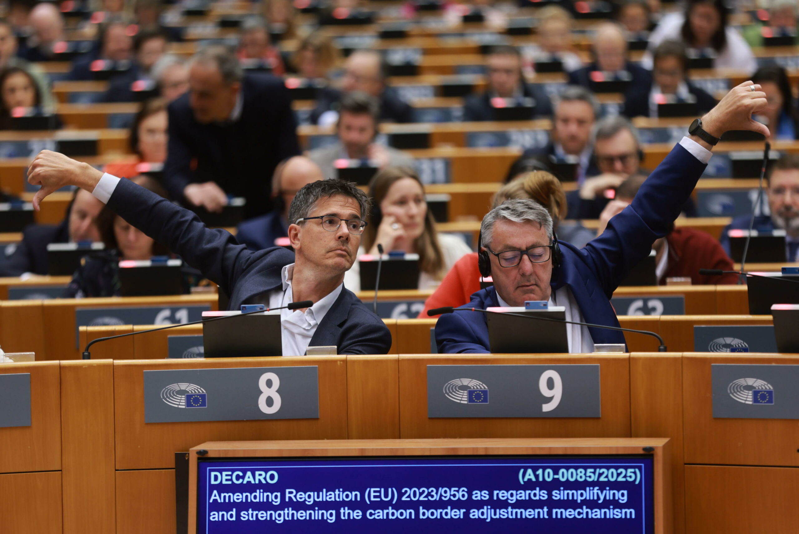 Politico: “Liberali UE propongono patto commerciale in stile NATO con Canada, Giappone e Corea del Sud”