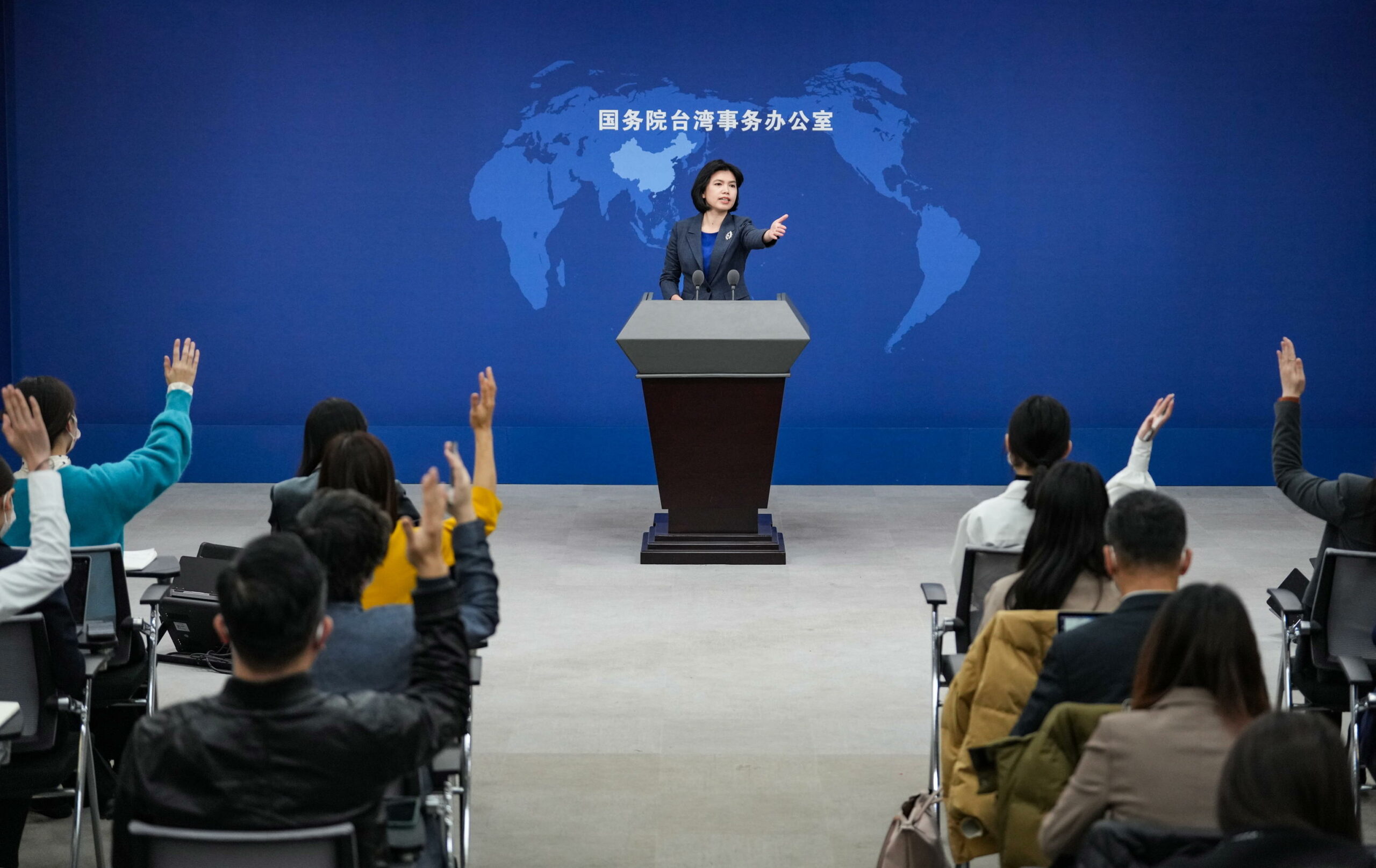 Cina risponde a intelligence USA su Taiwan: “Non prometteremo mai di rinunciare all’uso della forza”