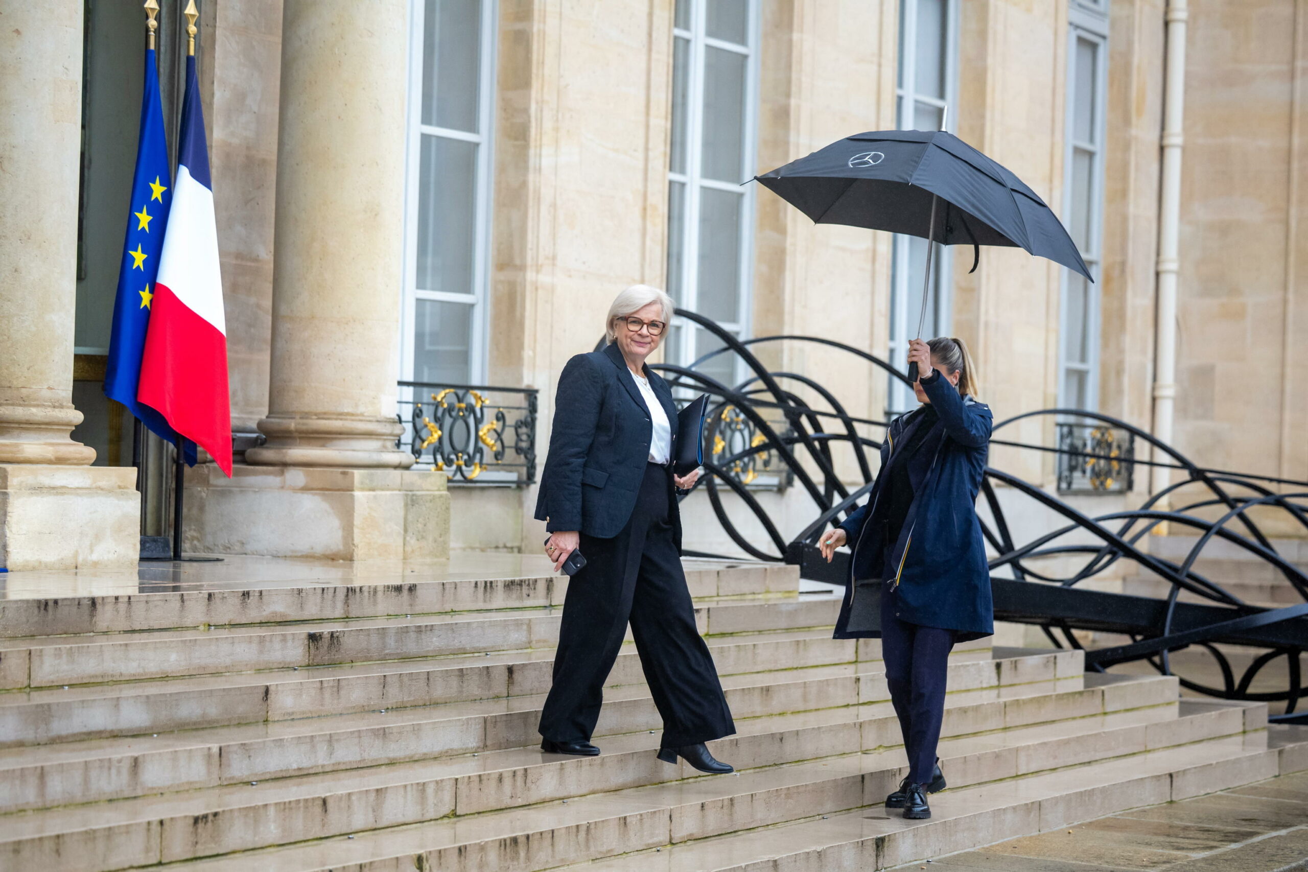 Filippine e Francia firmano patto militare nel contesto delle tensioni nel Mar Cinese Meridionale