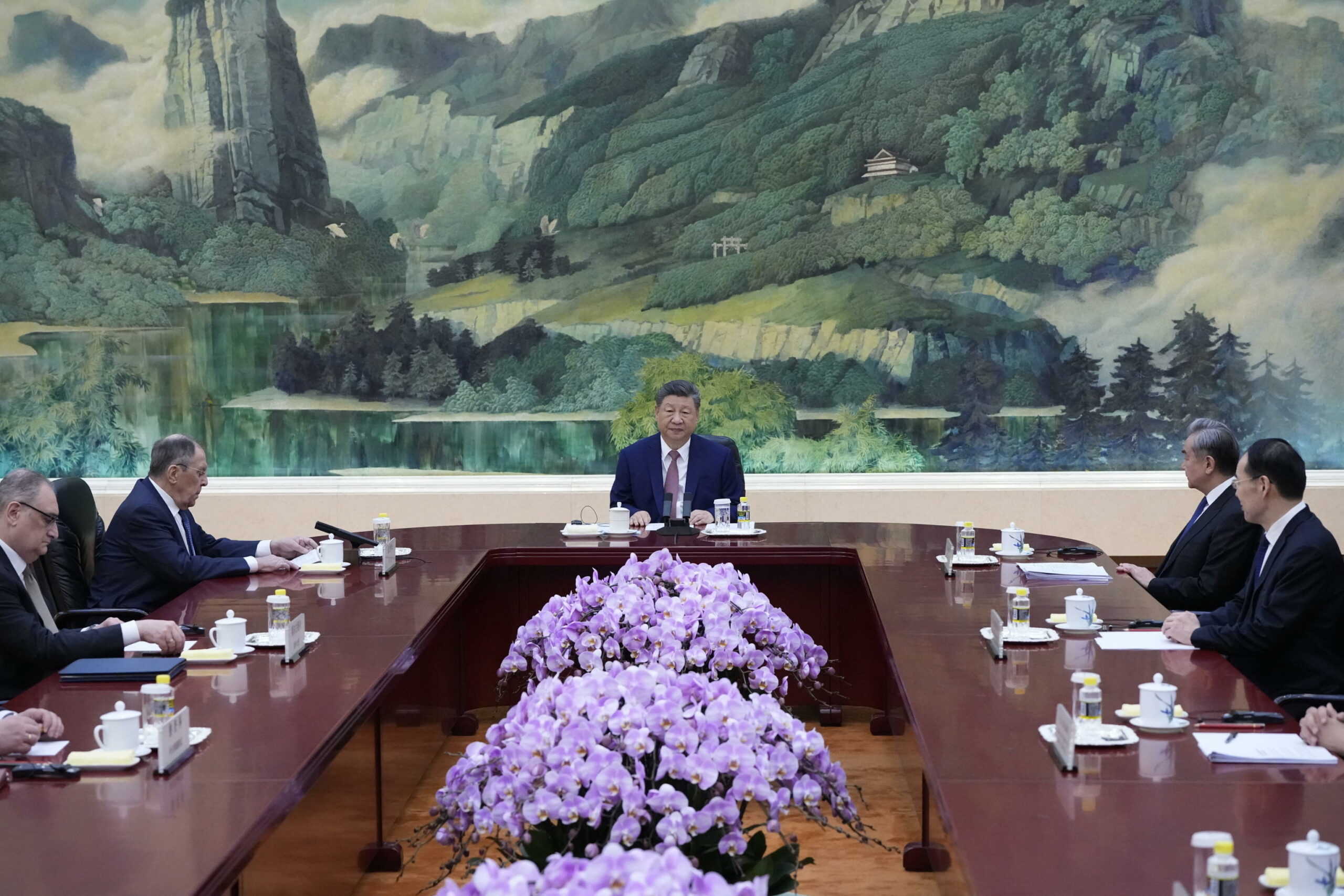 Cina attacca UE dopo inclusione aziende cinesi nel 20esimo pacchetto sanzioni contro Mosca