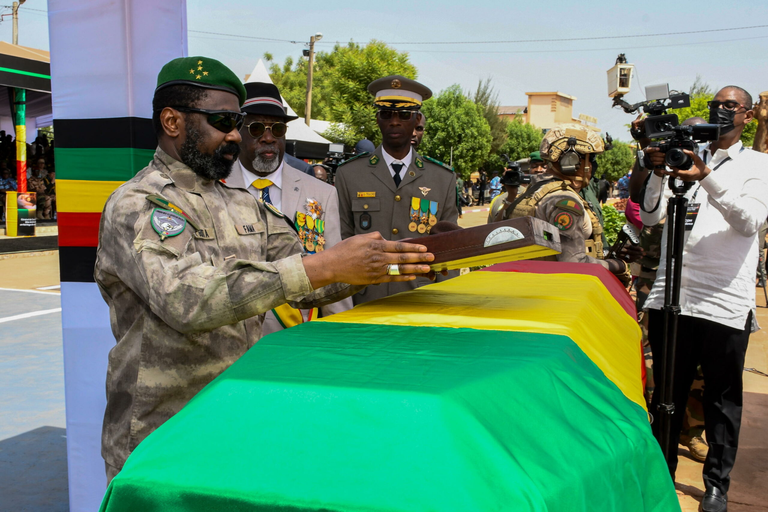 Mali: insorti legati ad Al Qaeda stabiliscono posti di blocco intorno alla capitale 