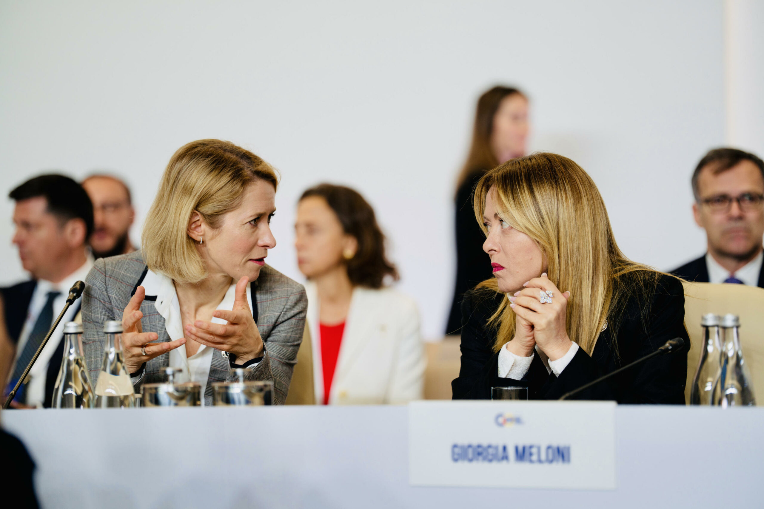Italia vuole ridurre proprio accesso ai prestiti UE per la difesa per far fronte ad aumento costo energia