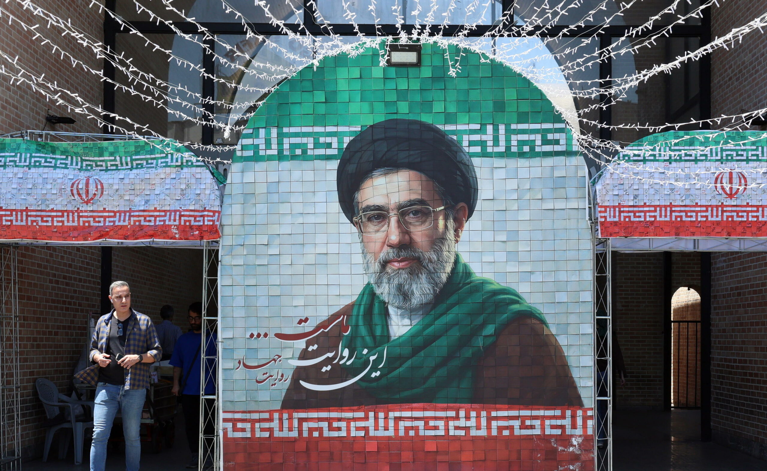 Iran: “Se USA e Israele attaccano, la guerra si espanderà oltre il Medio Oriente”