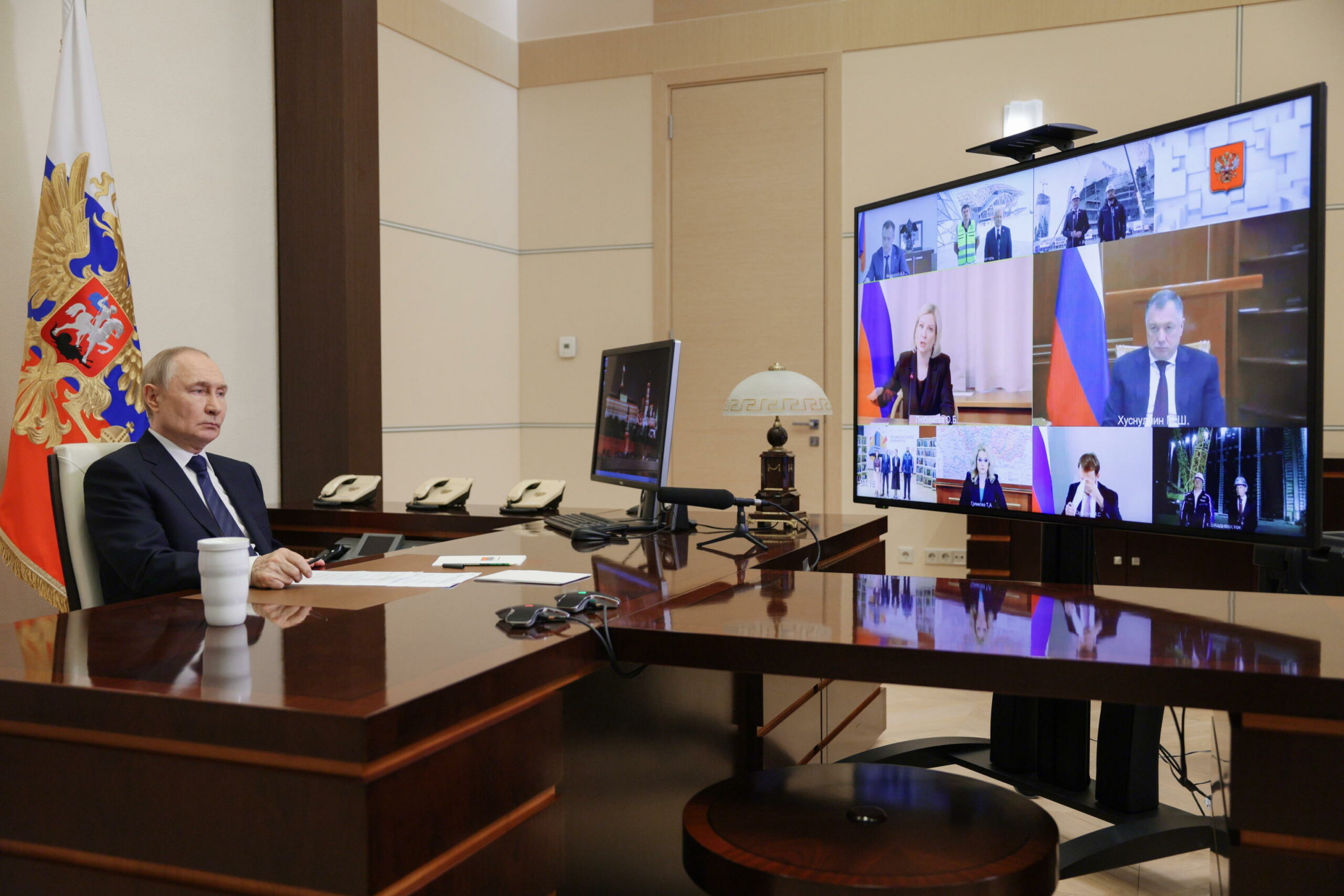 Putin ha ordinato a Stato maggiore russo di preparare piani per conquista di Kiev, afferma comandante ucraino