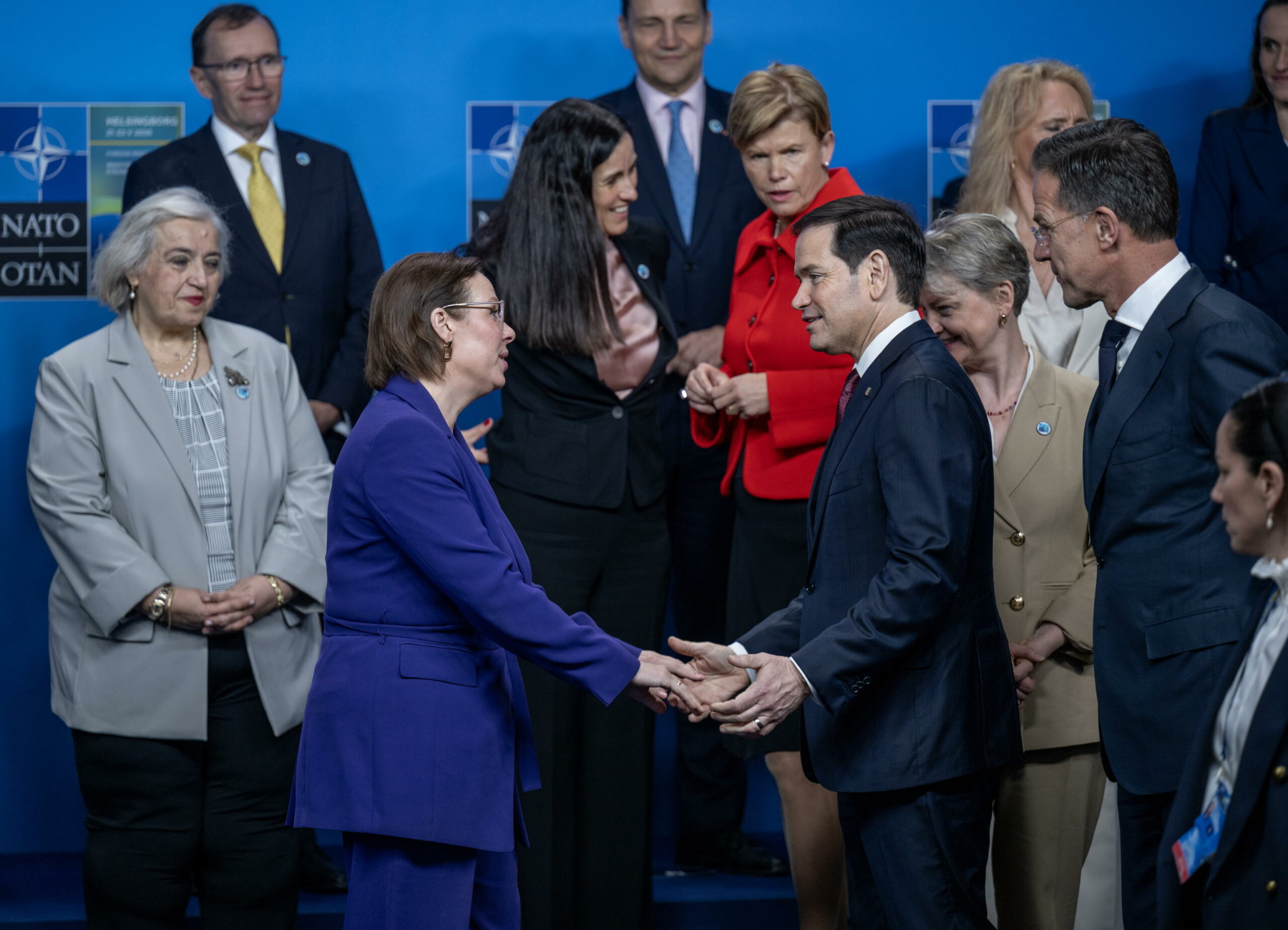 Rubio incontra alleati mentre Trump promette invio di ulteriori truppe in Polonia