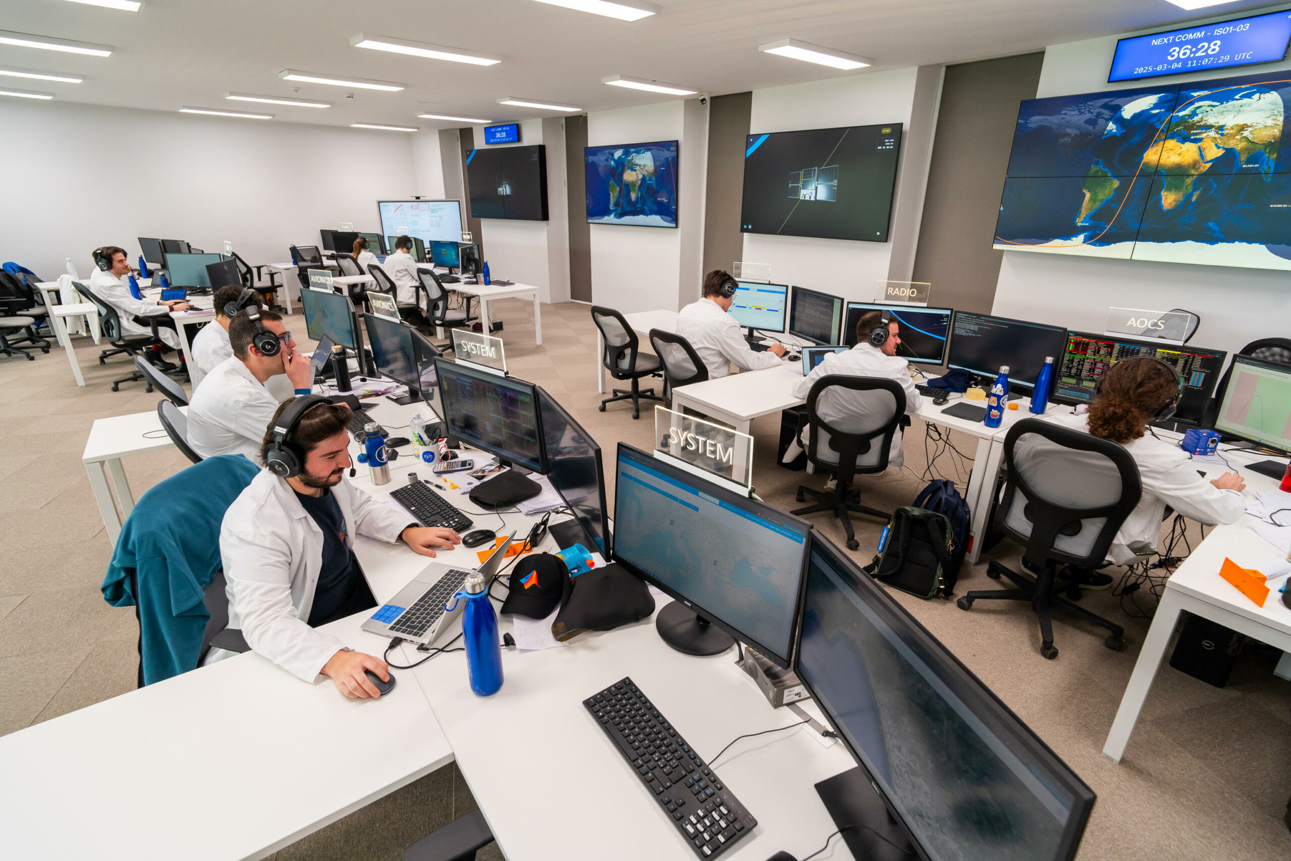 Canadese Telesat punta a contratto per connettività satellitare con Italia, affermano fonti