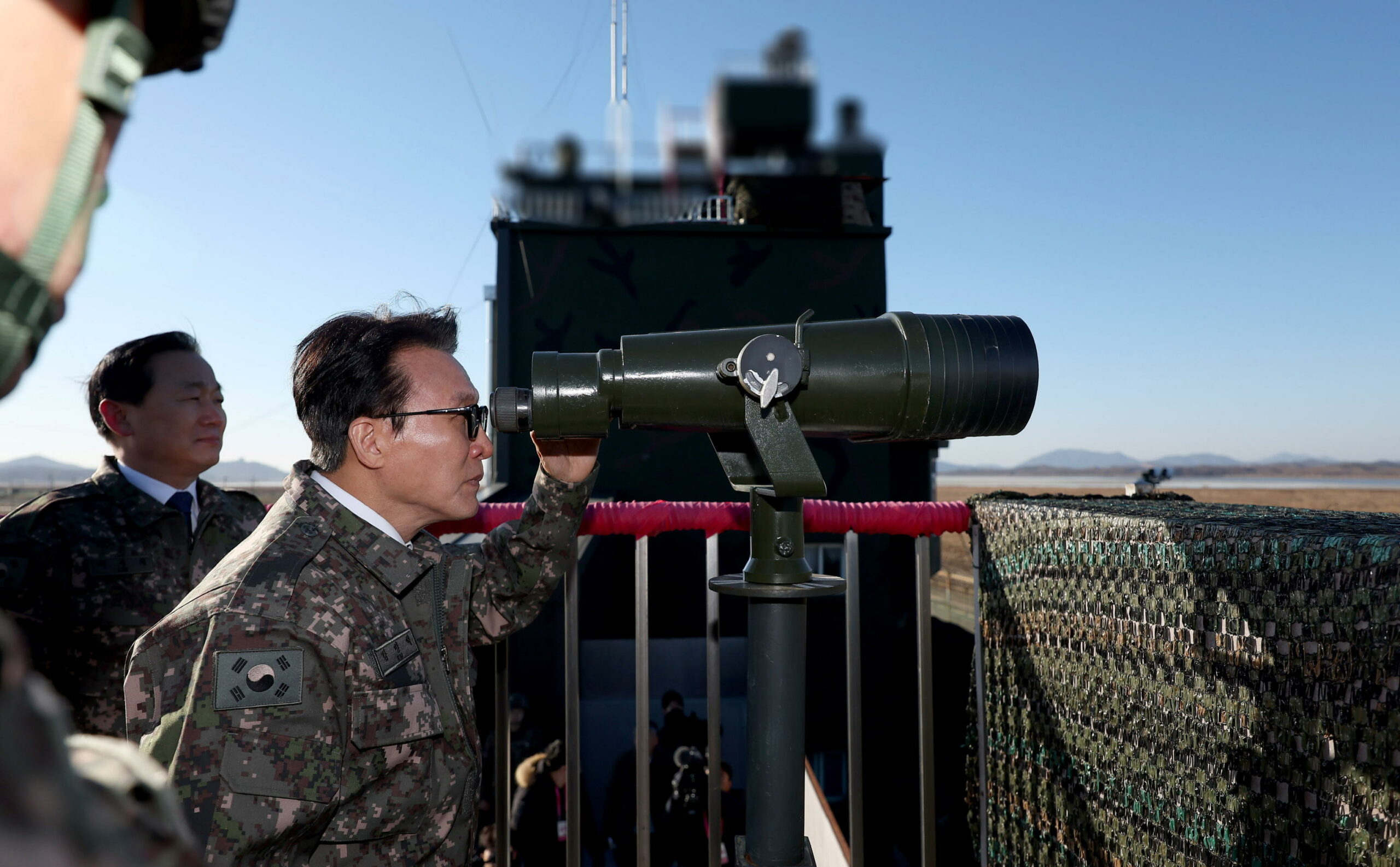 Cina e Russia inviano più di 10 aerei militari nella zona di difesa aerea della Corea del Sud