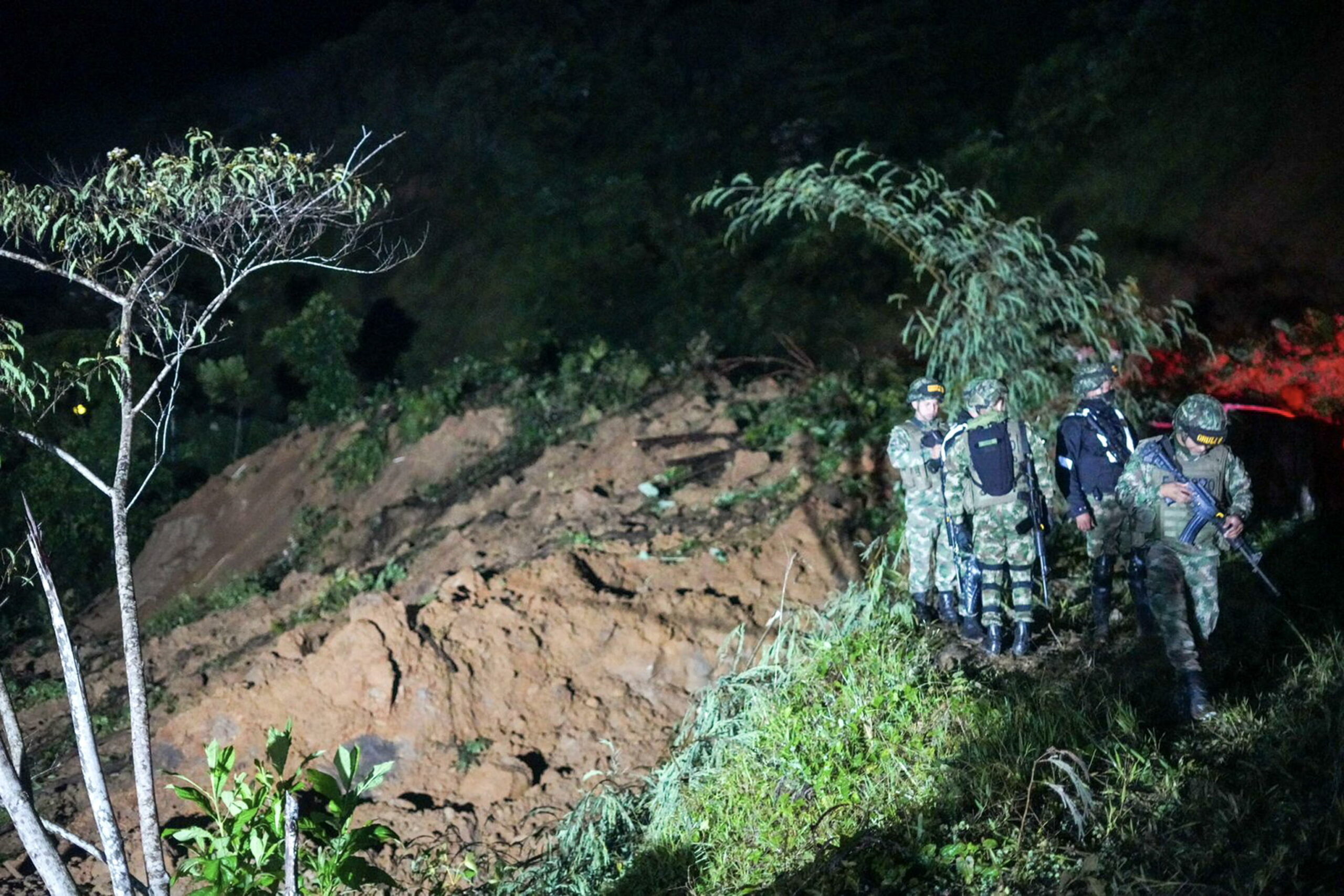 Colombia, Reuters: “ELN aperto al dialogo con nuovo presidente, ma pronto a sopravvivere a nuova offensiva militare”