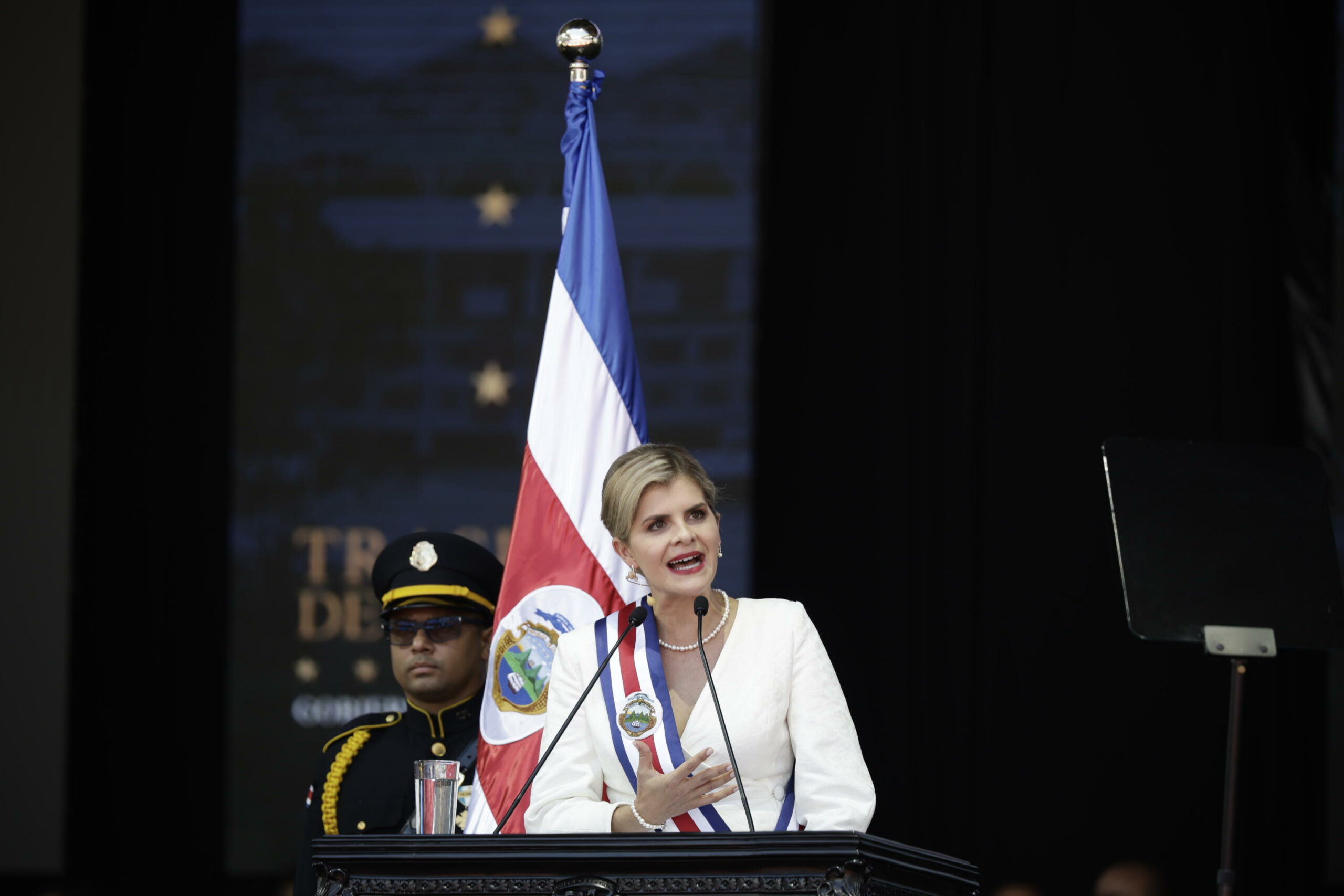 Costa Rica: nuovo presidente si scontra con magistratura su lotta a violenza legata al narcotraffico