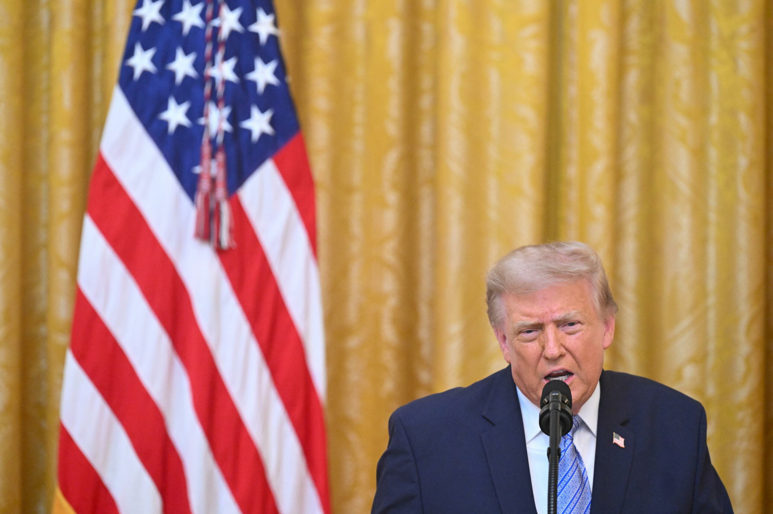 Trump: “Iran pagherà molte volte per ogni soldato degli USA ucciso”