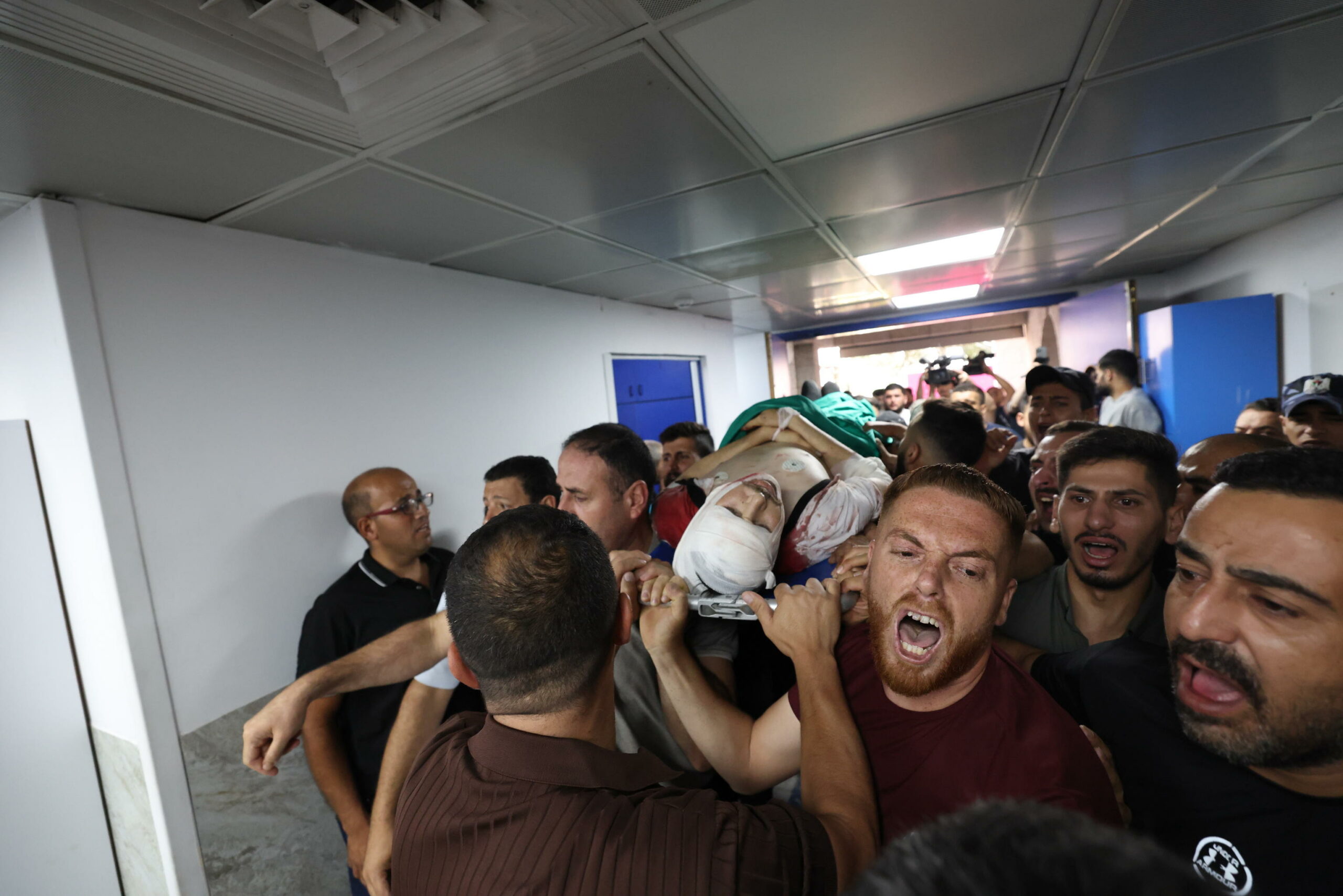 Cisgiordania: 5 morti in un raid di coloni vicino a Nablus