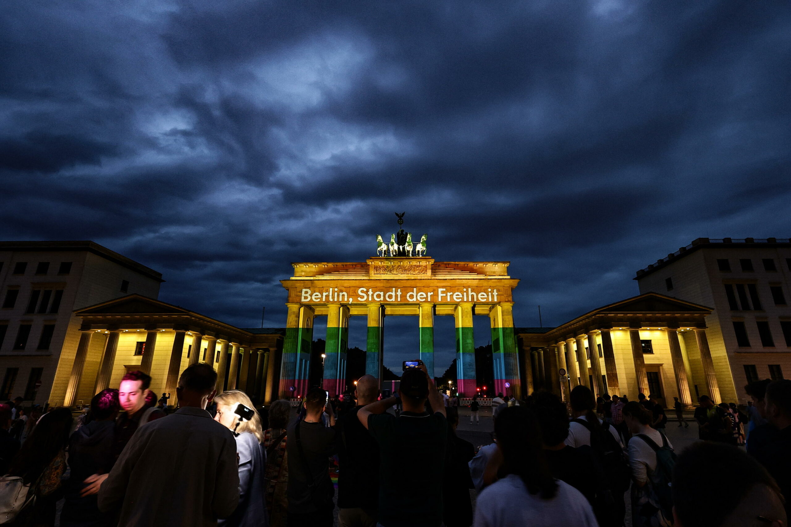 Sospettato attacco al Pride di Berlino è stato ucciso dalla polizia