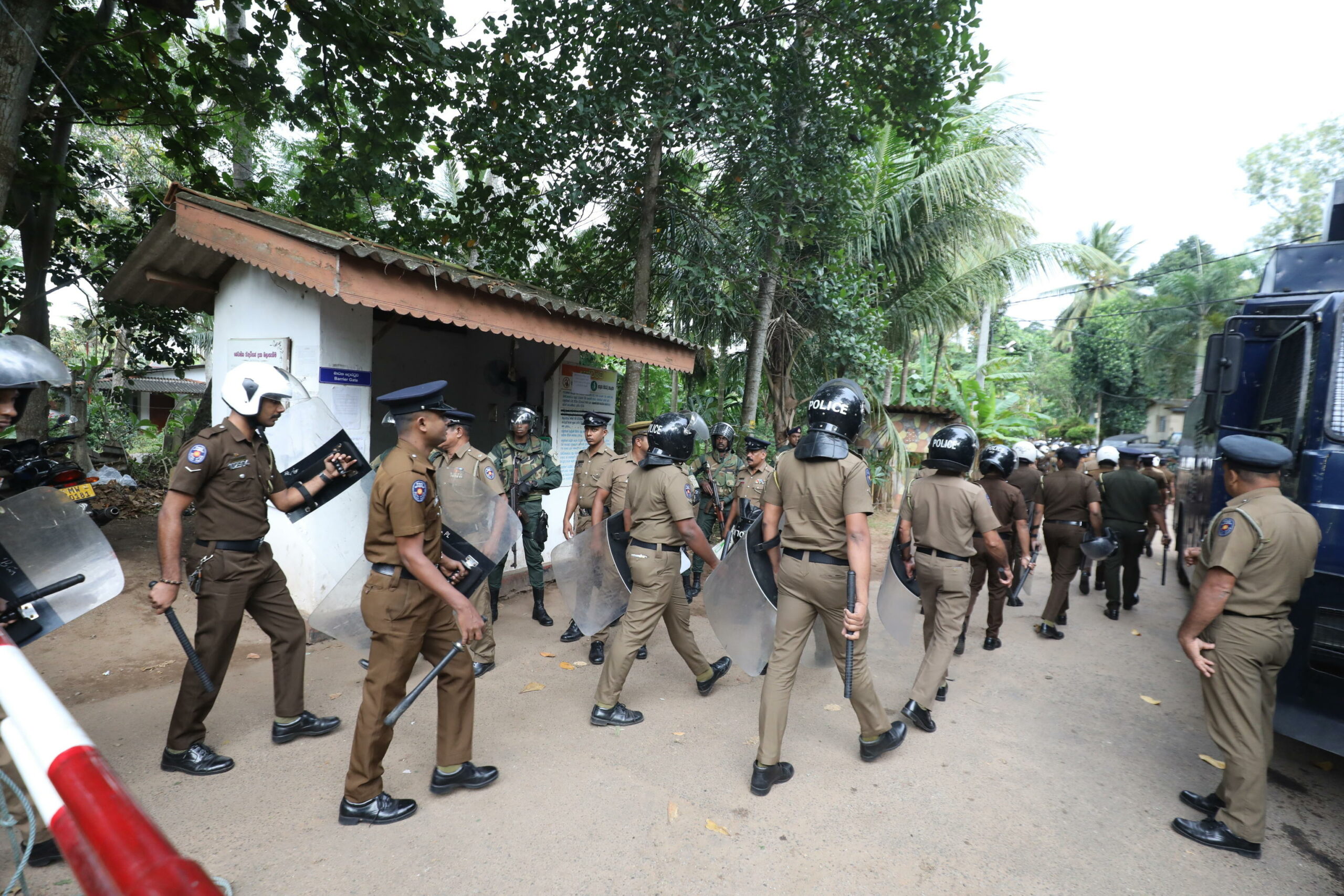 Sri Lanka, sovraffollamento mette a dura prova le prigioni portando a nuove rivolte: 3 morti e 23 feriti