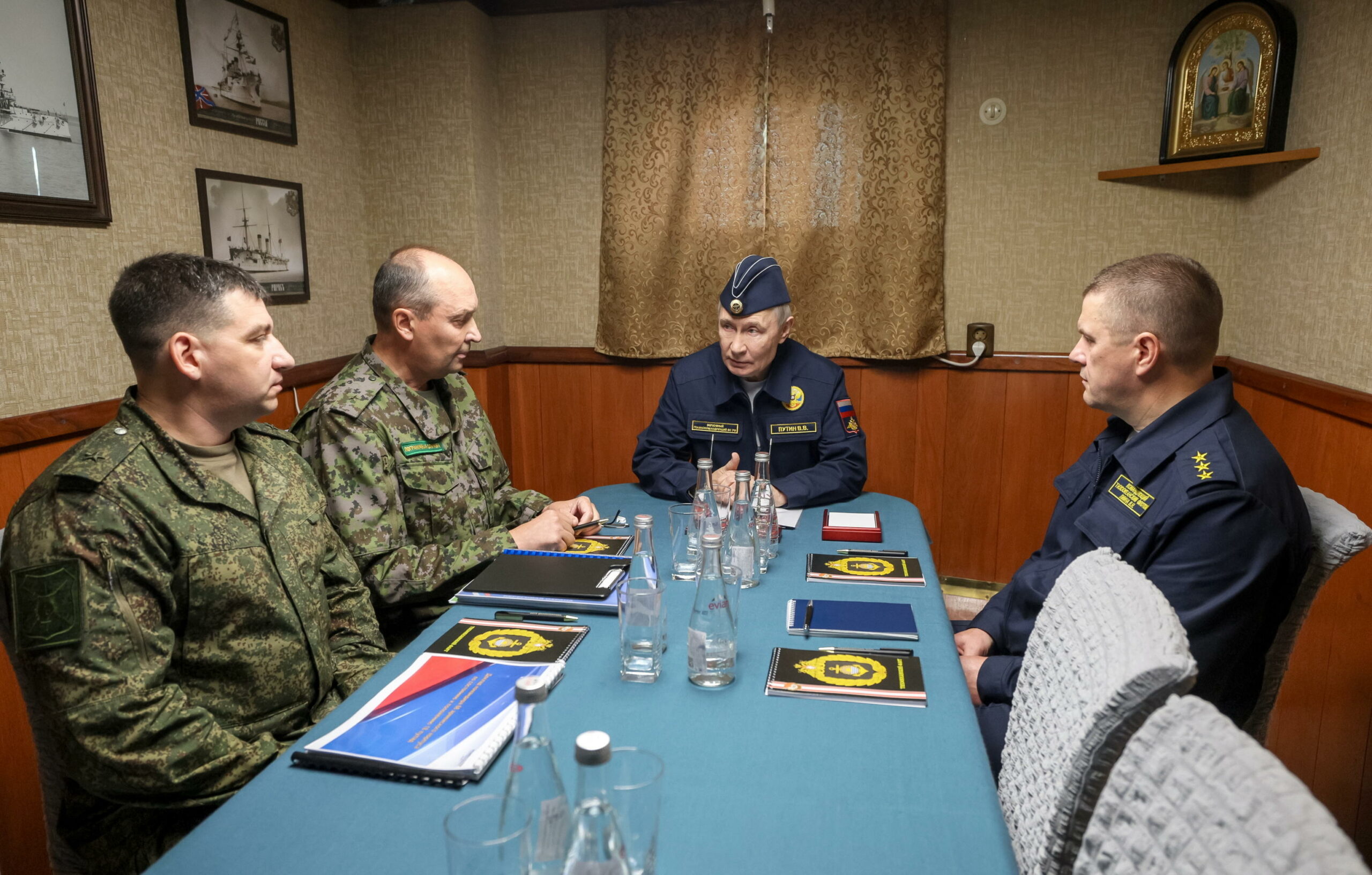 Russia inizierà a sequestrare navi europee se le sue navi vengono prese di mira, mentre Putin avverte della “minaccia NATO” nel Pacifico