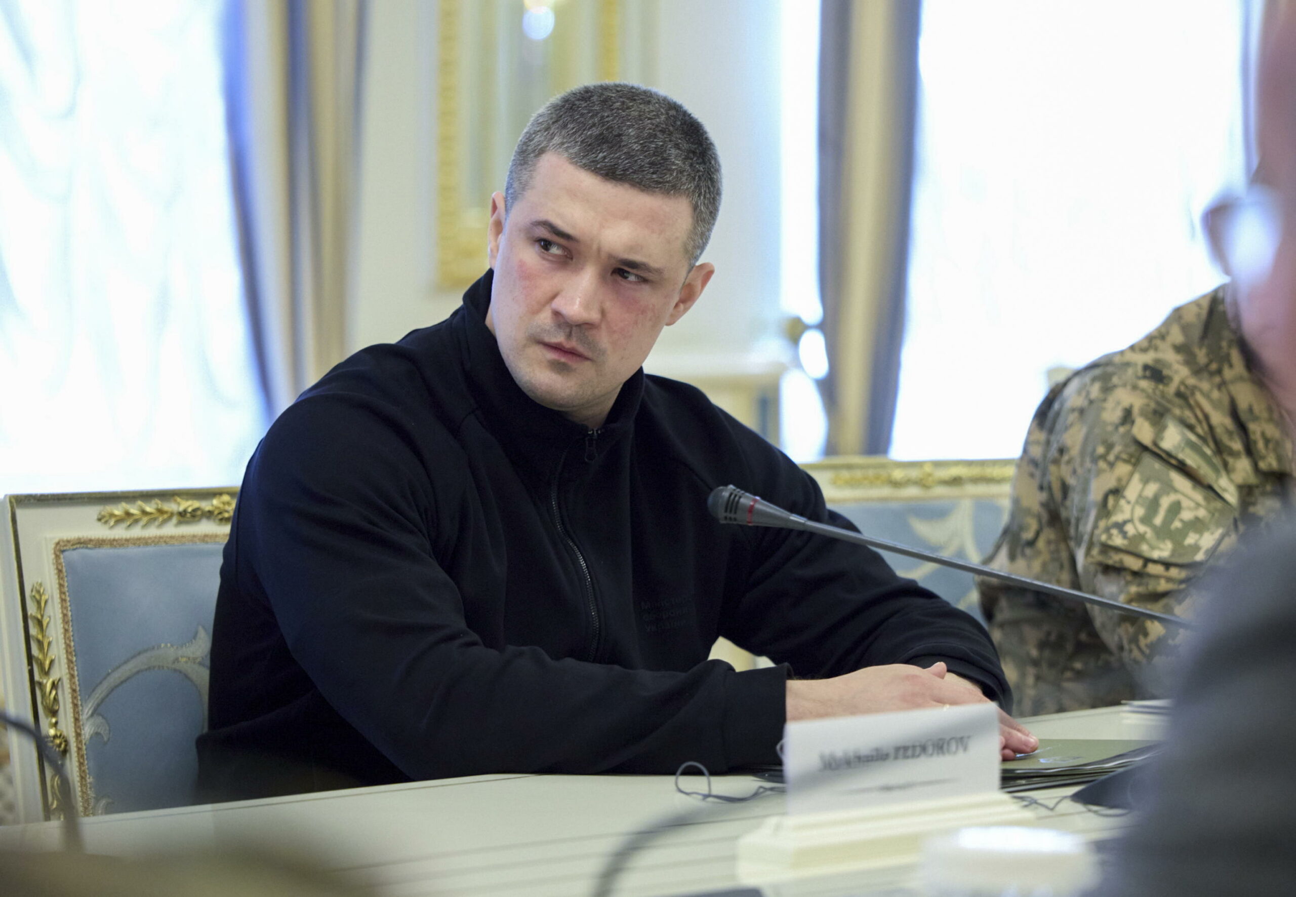 Cremlino: “Richiesta di elezioni avanzata dall’ex ministro ucraino dimostra divisioni a Kiev”