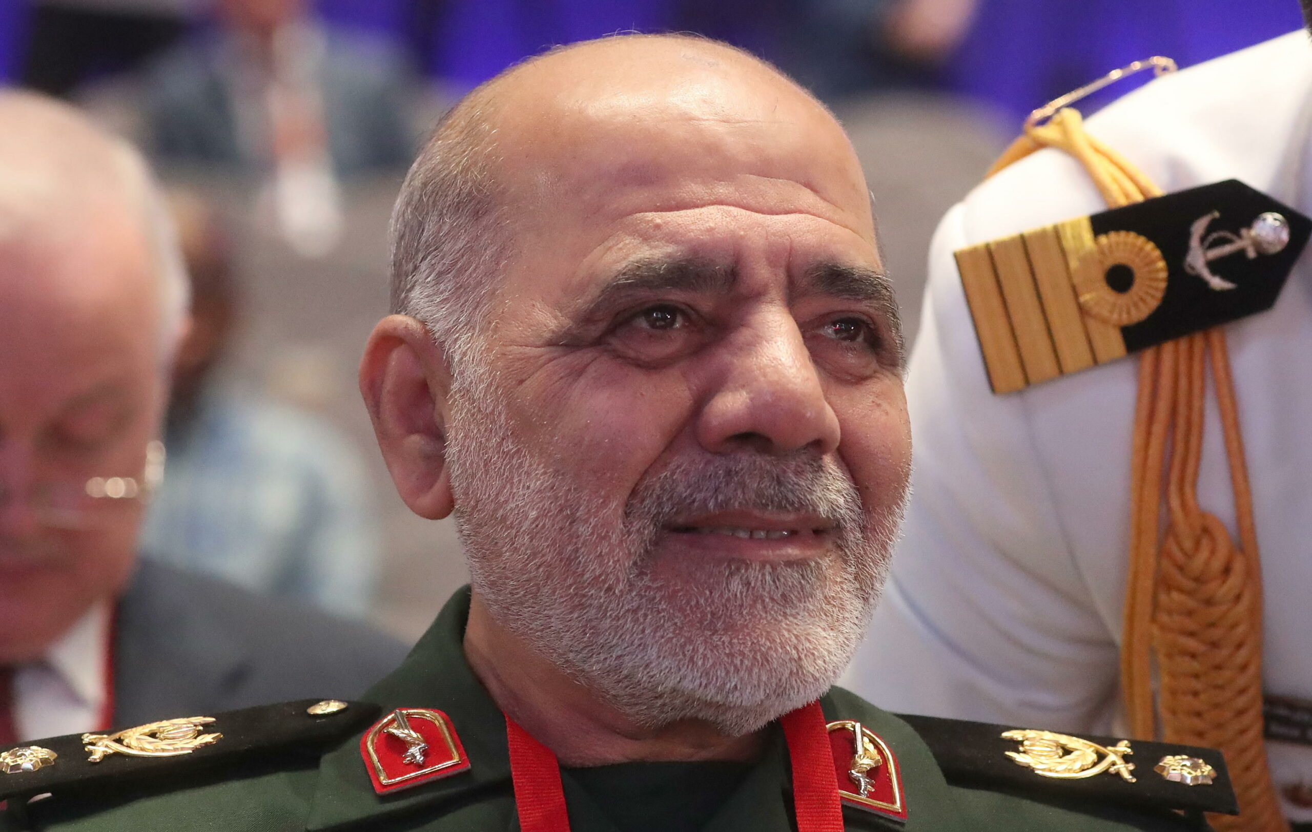 Iran minaccia risposta “devastante” alle sanzioni statunitensi