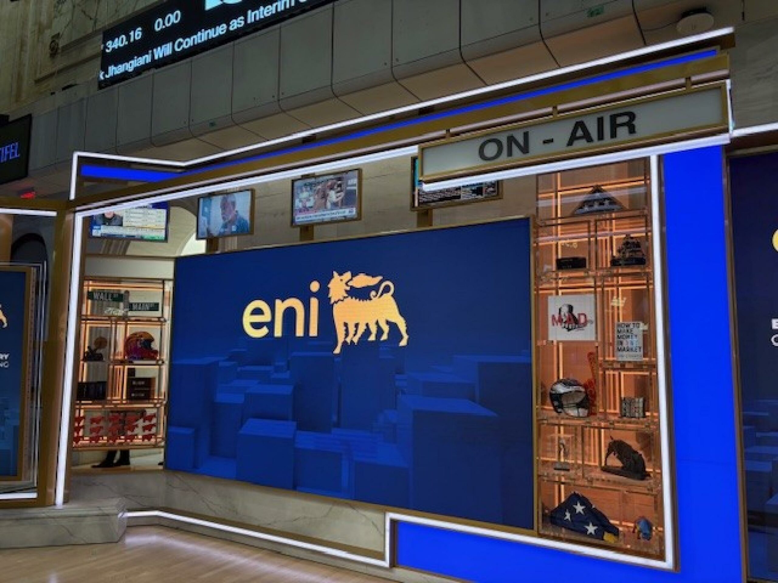 ENI si impegna ad ampliare progetti petroliferi in Venezuela sotto supervisione degli USA
