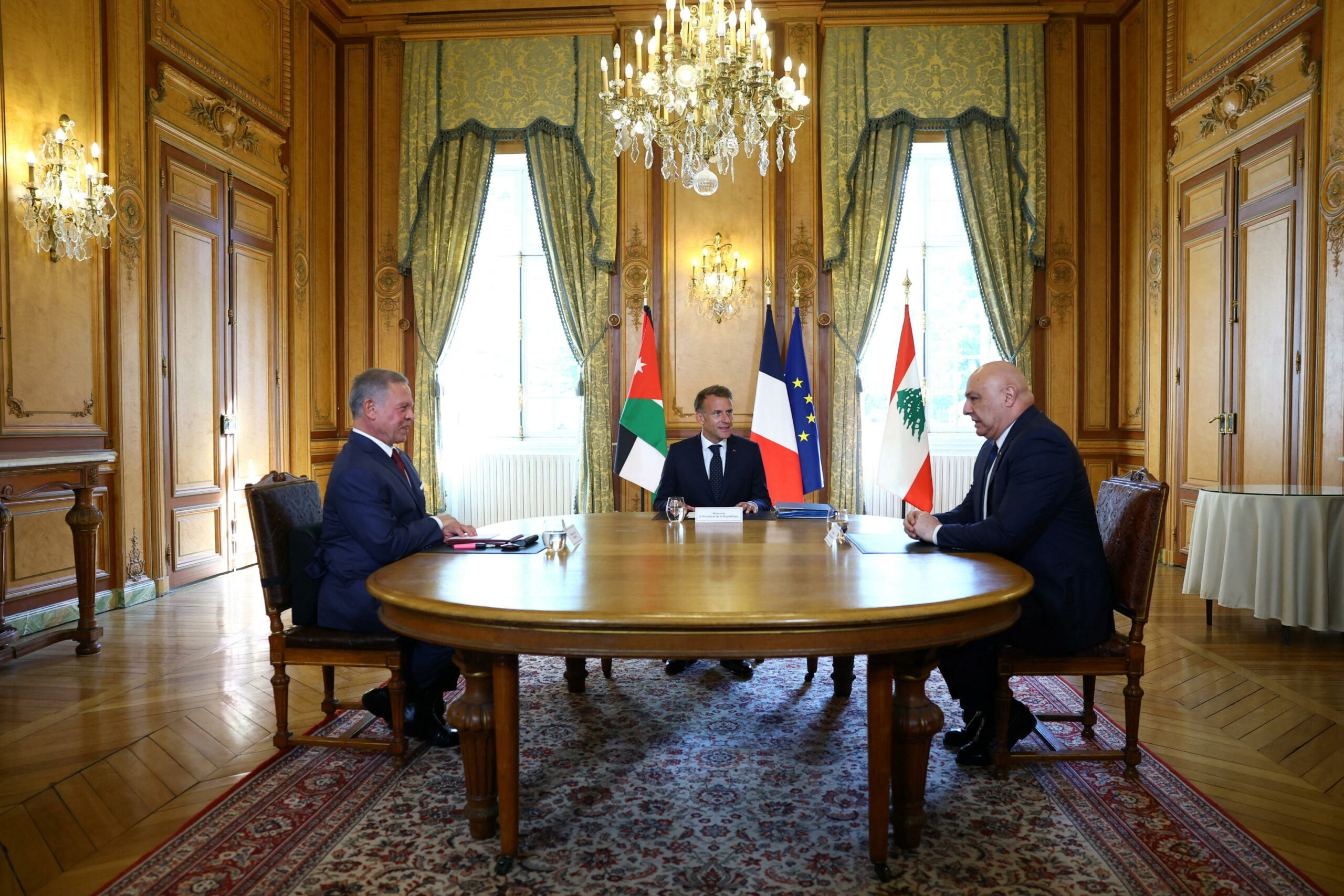 Francia ospita colloqui su sicurezza libanese dopo fine di UNIFIL
