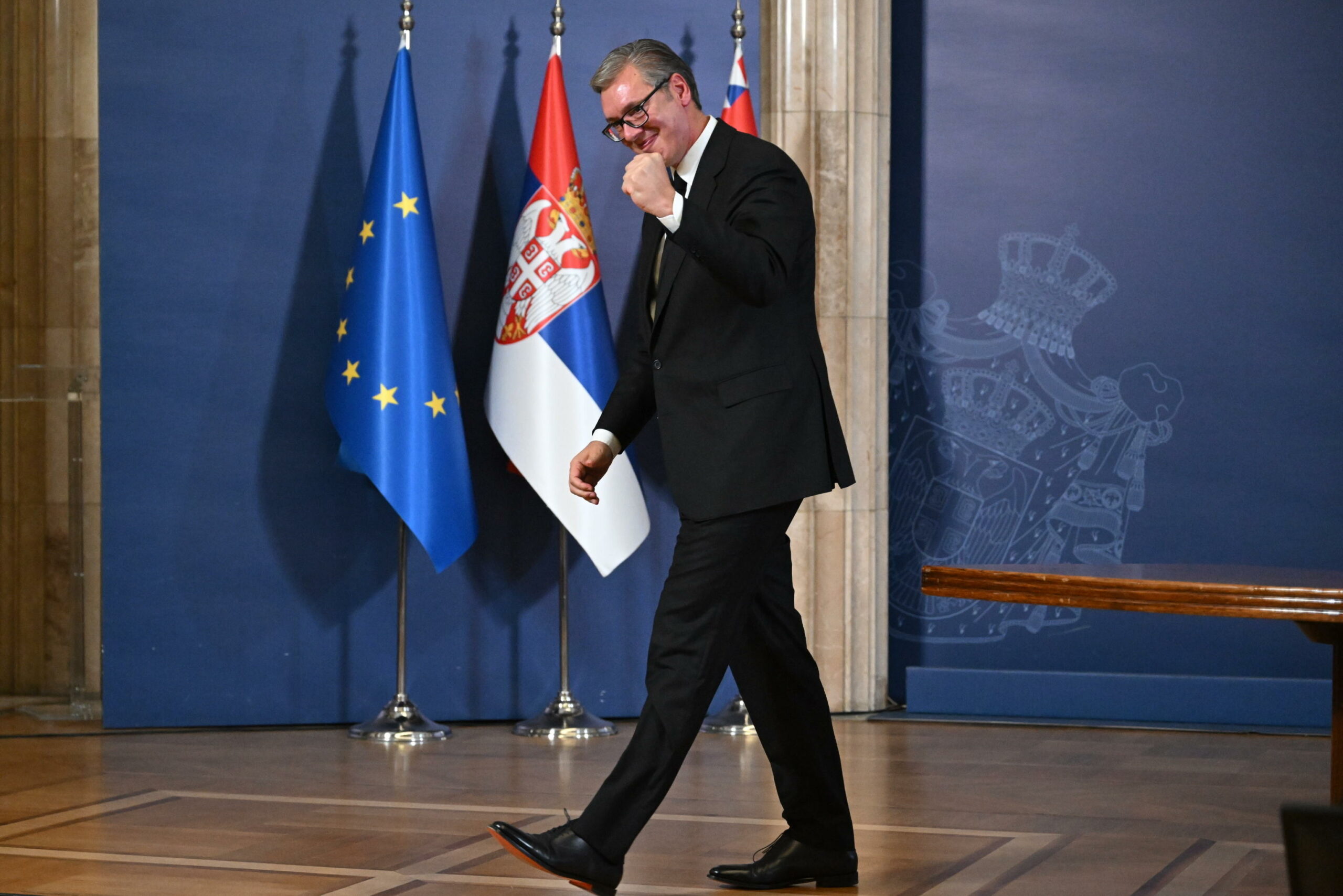 Serbia: presidente Vucic si dimette per candidarsi a primo ministro nelle elezioni anticipate