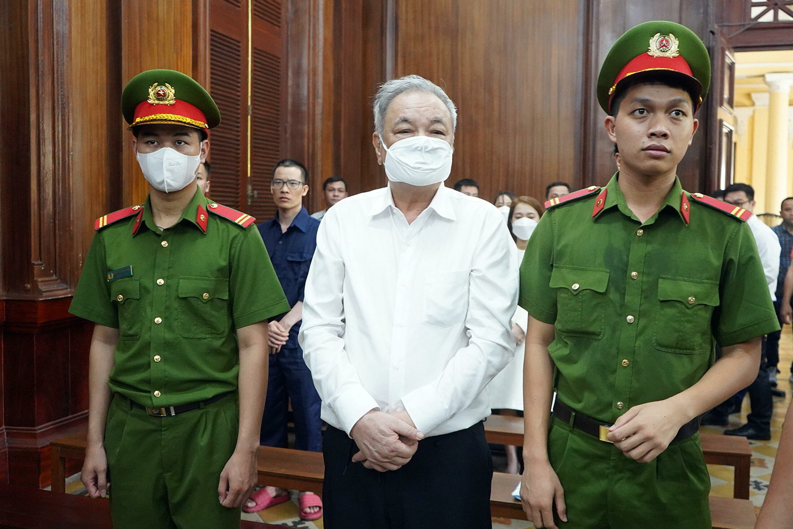 Vietnam: arrestate tre persone con l’accusa di terrorismo, tra cui cittadini norvegesi e australiani