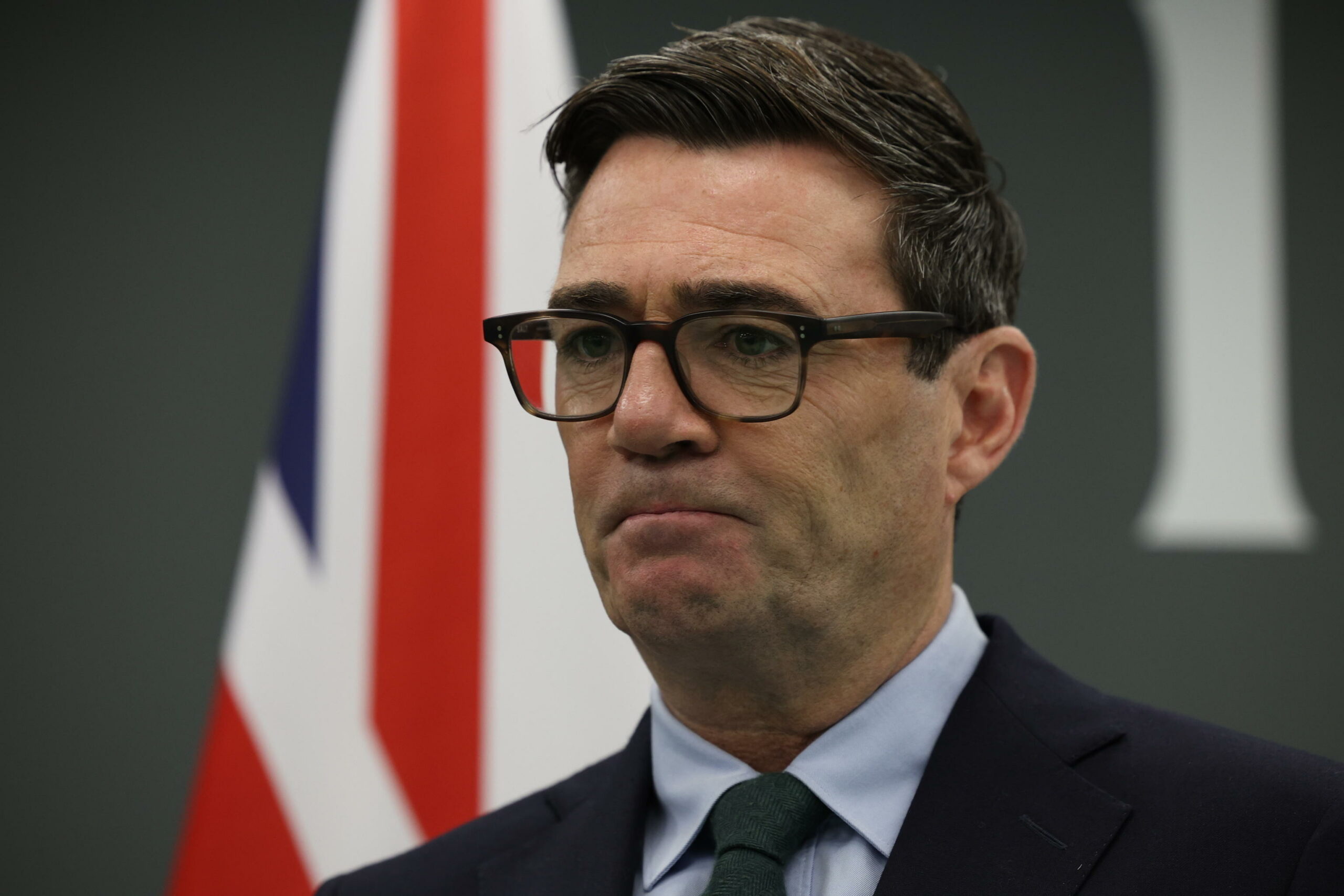 Premier UK: “Forti indicazioni di coinvolgimento iraniano nell’incidente alla base aerea”