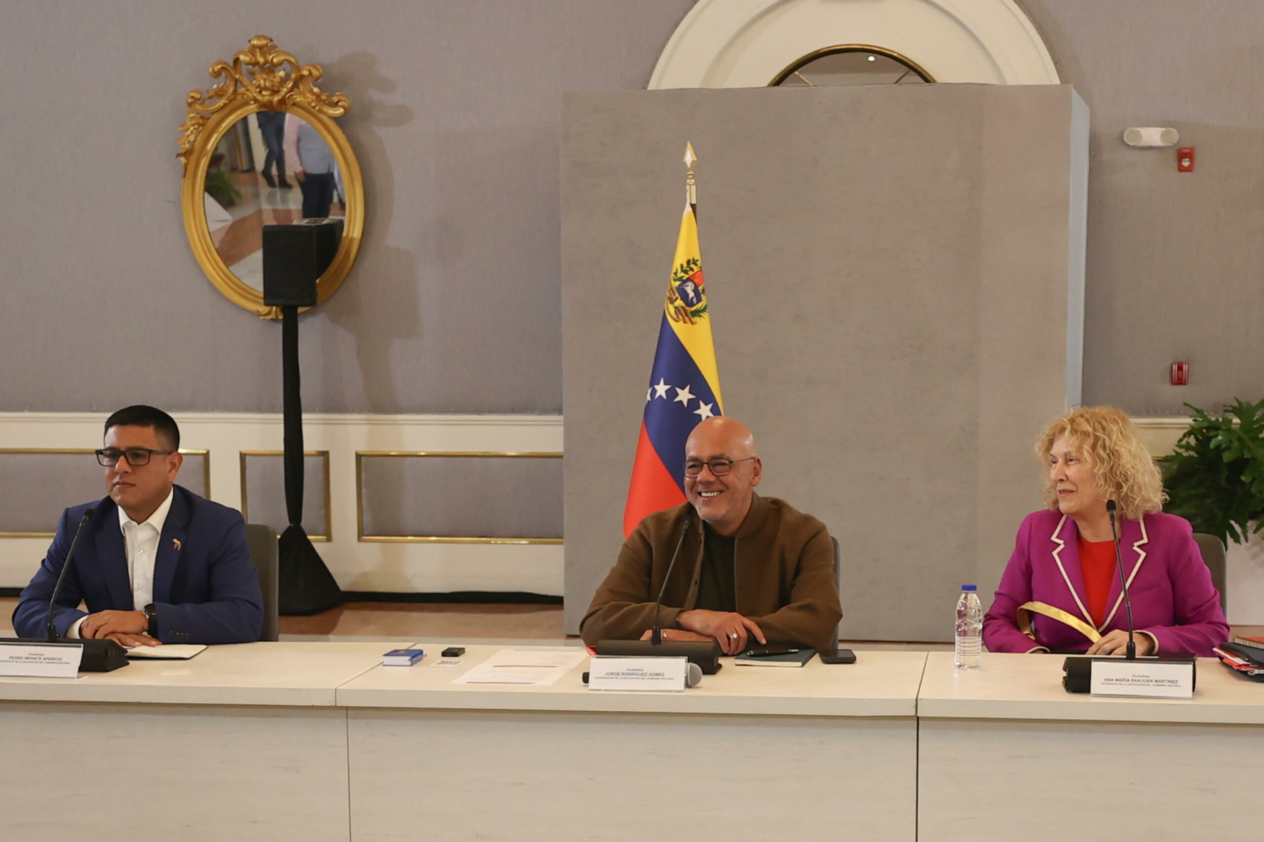 USA revocano sanzioni contro capo del Parlamento venezuelano
