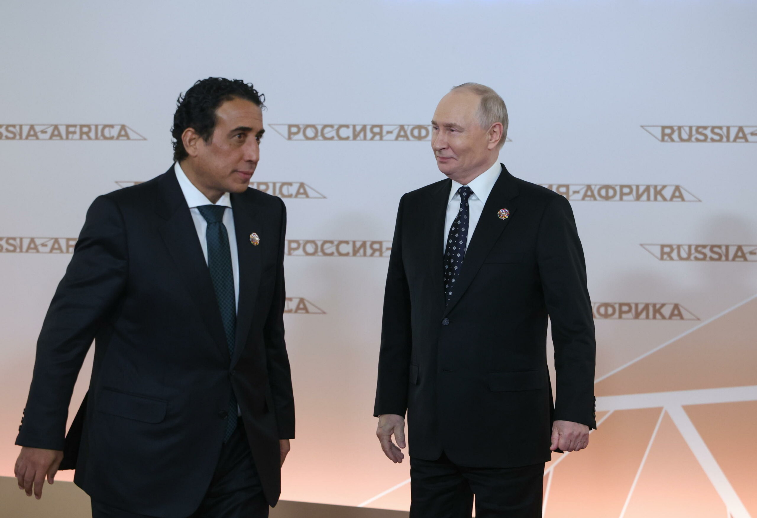 Libia, capo Consiglio presidenziale: “Nonostante pressioni occidentali, ampliare cooperazione con Mosca è essenziale”